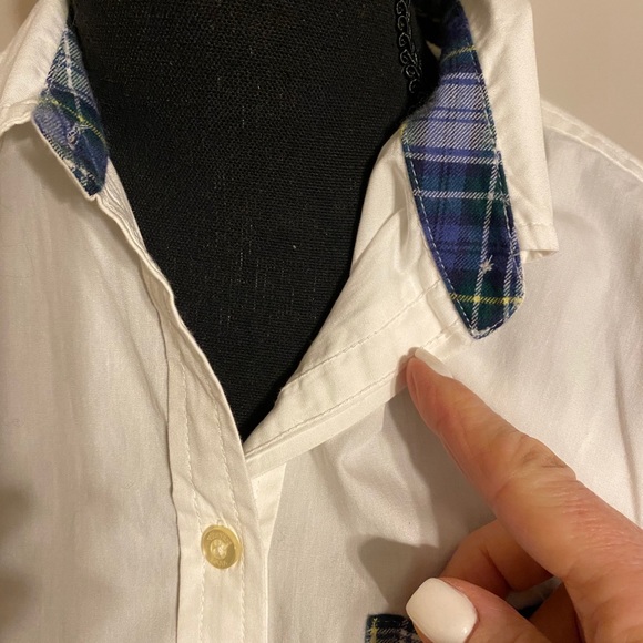 Vineyard Vines button down with plaid - Picture 4 of 7